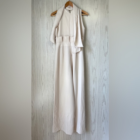 ASOS Cream Jumpsuit with  Accessory Ribbon Size 4 NWT - Picture 3 of 3